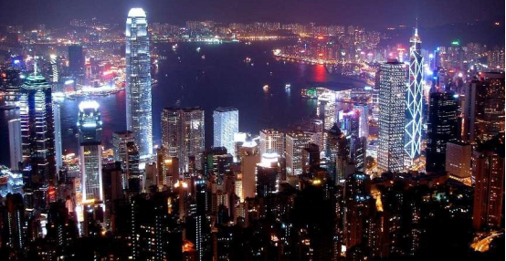 建筑結(jié)構(gòu)健康監(jiān)測(cè)系統(tǒng)實(shí)時(shí)監(jiān)測(cè)，守護(hù)城建安全(圖1)